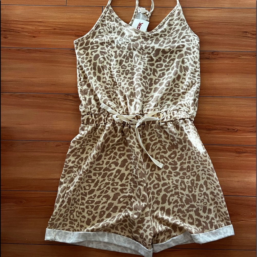 NWT cheetah rhomper